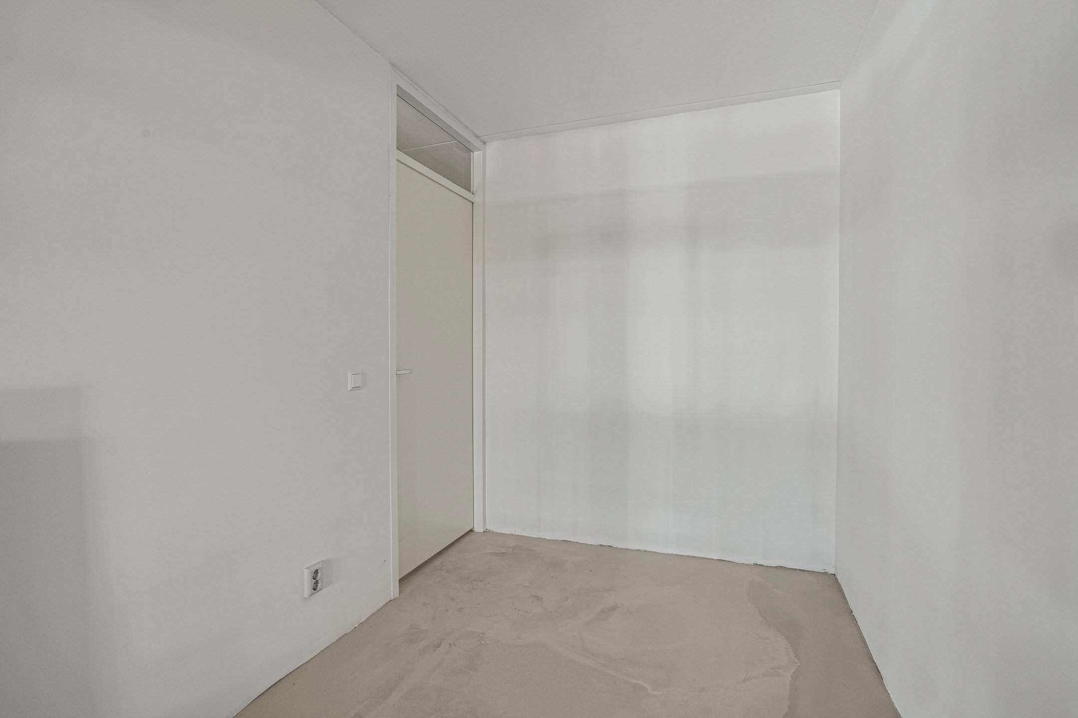 Image 17 of 22