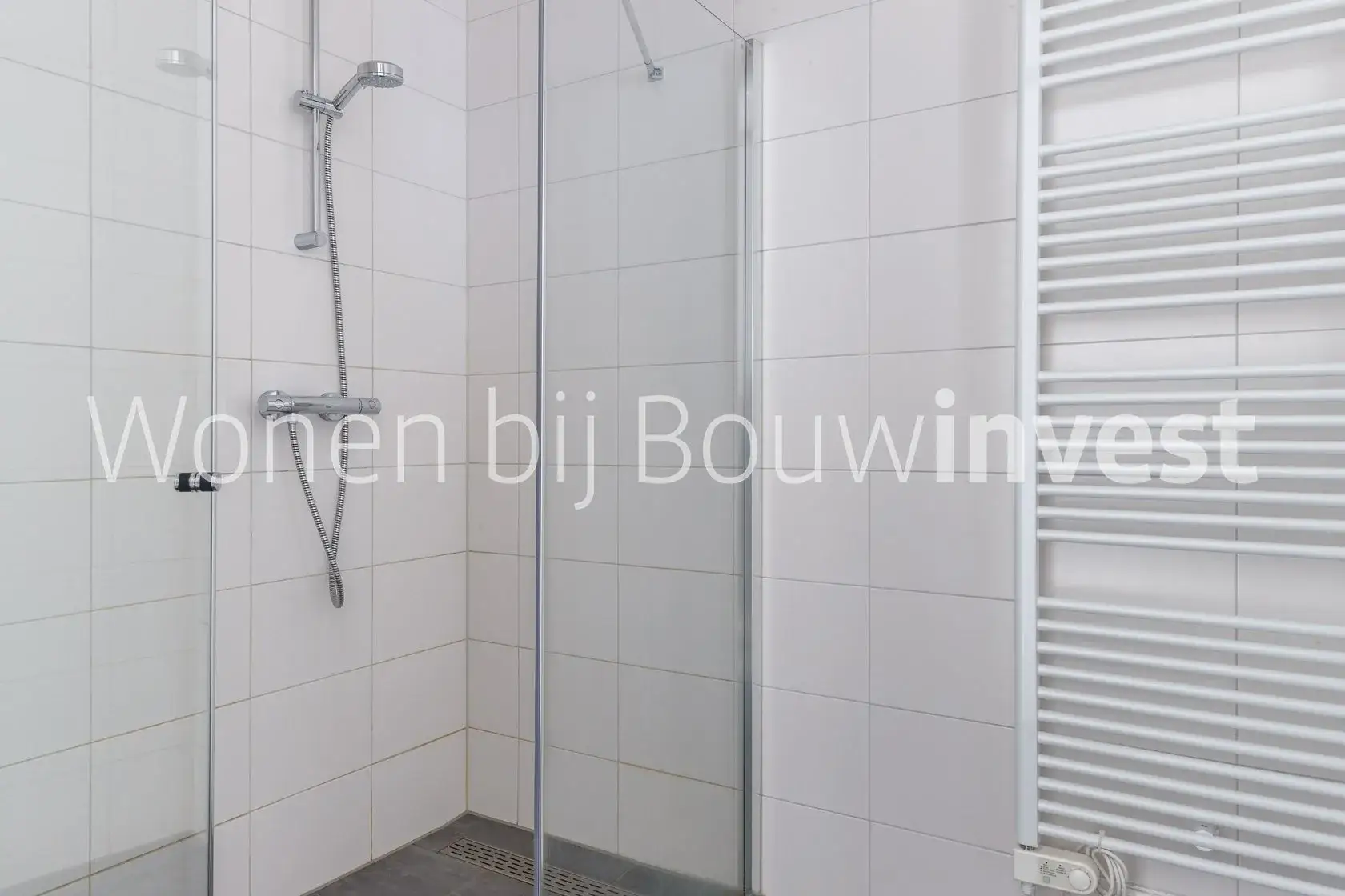 Bild 1 von 12