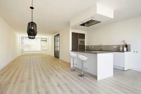 Hoek-eengezinswoning Gijsbrecht van Amstellaan, Amstelveen - Te Huur