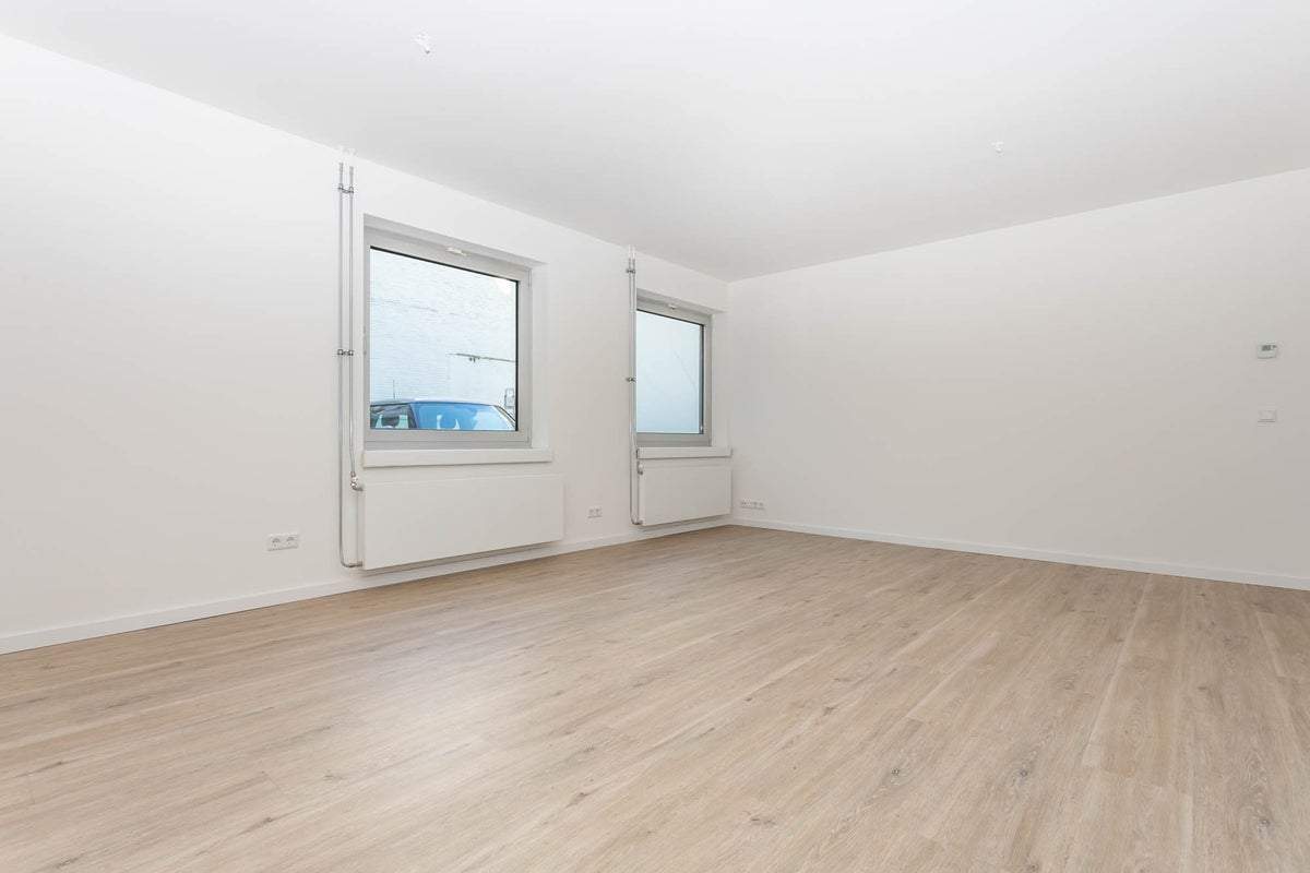Bild 2 von 26