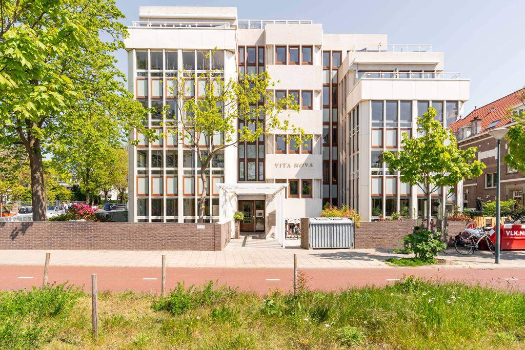 Afbeelding 2 van 23