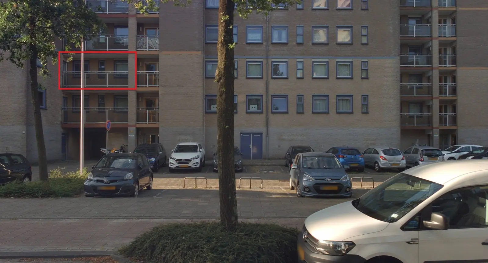 Bild 1 von 3