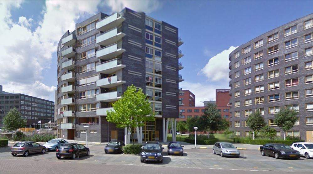 Bild 2 von 24
