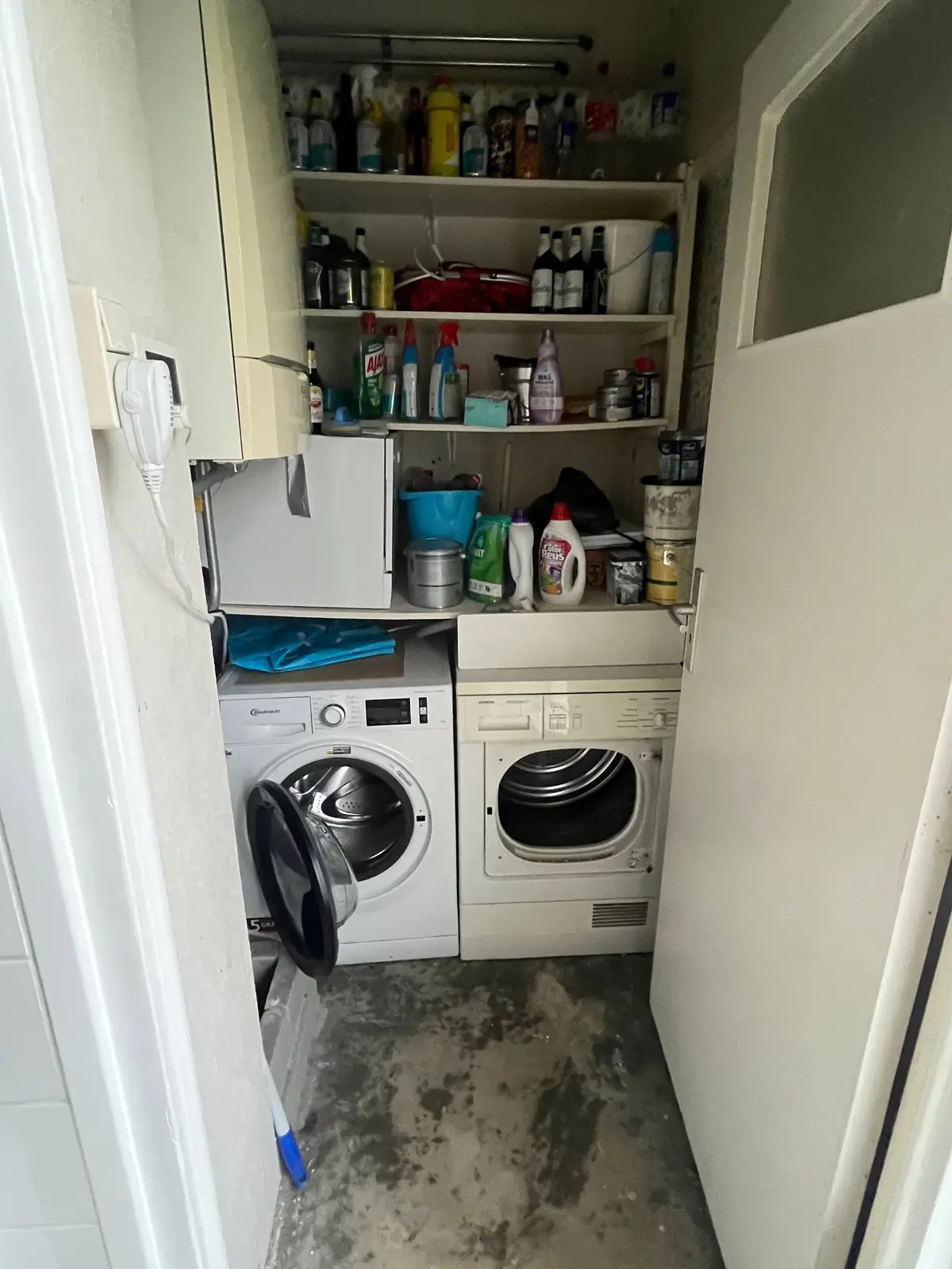 Image 10 of 10