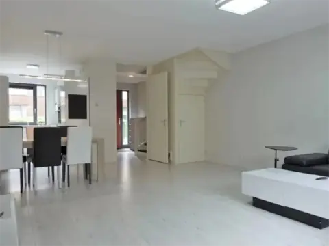 Maison Familiale Meublée Emile Hullebroeckstraat, Utrecht - À Louer