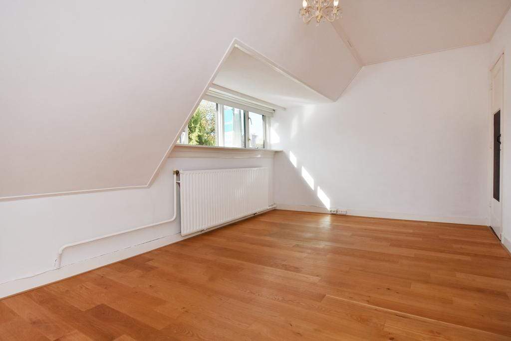 Image 30 of 38
