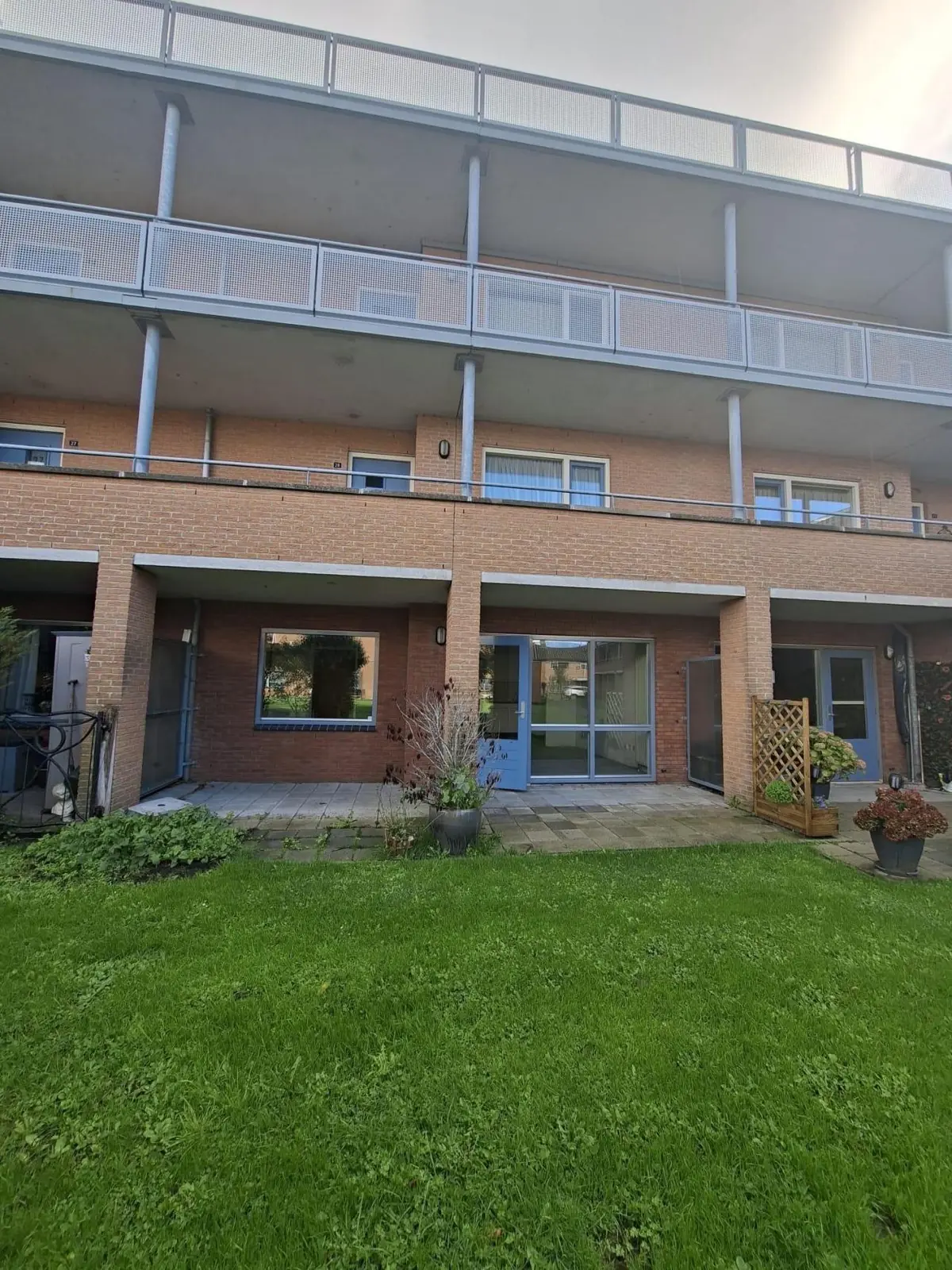 Image 12 of 12