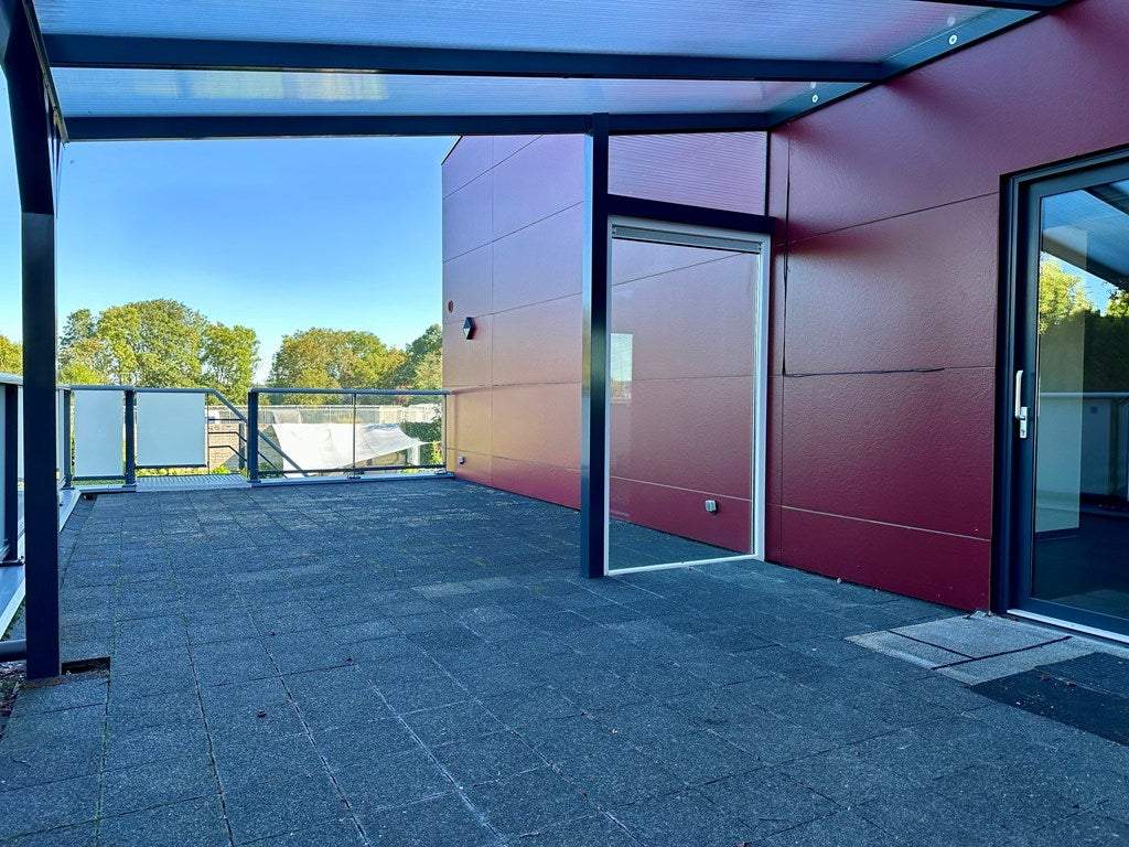 Bild 2 von 16