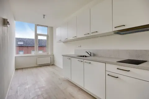 Chambre d'étudiant non meublée Schiedamseweg, Rotterdam - À louer