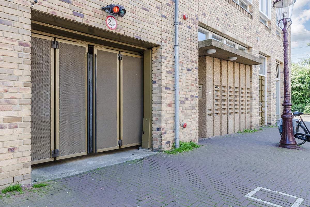 Afbeelding 2 van 30