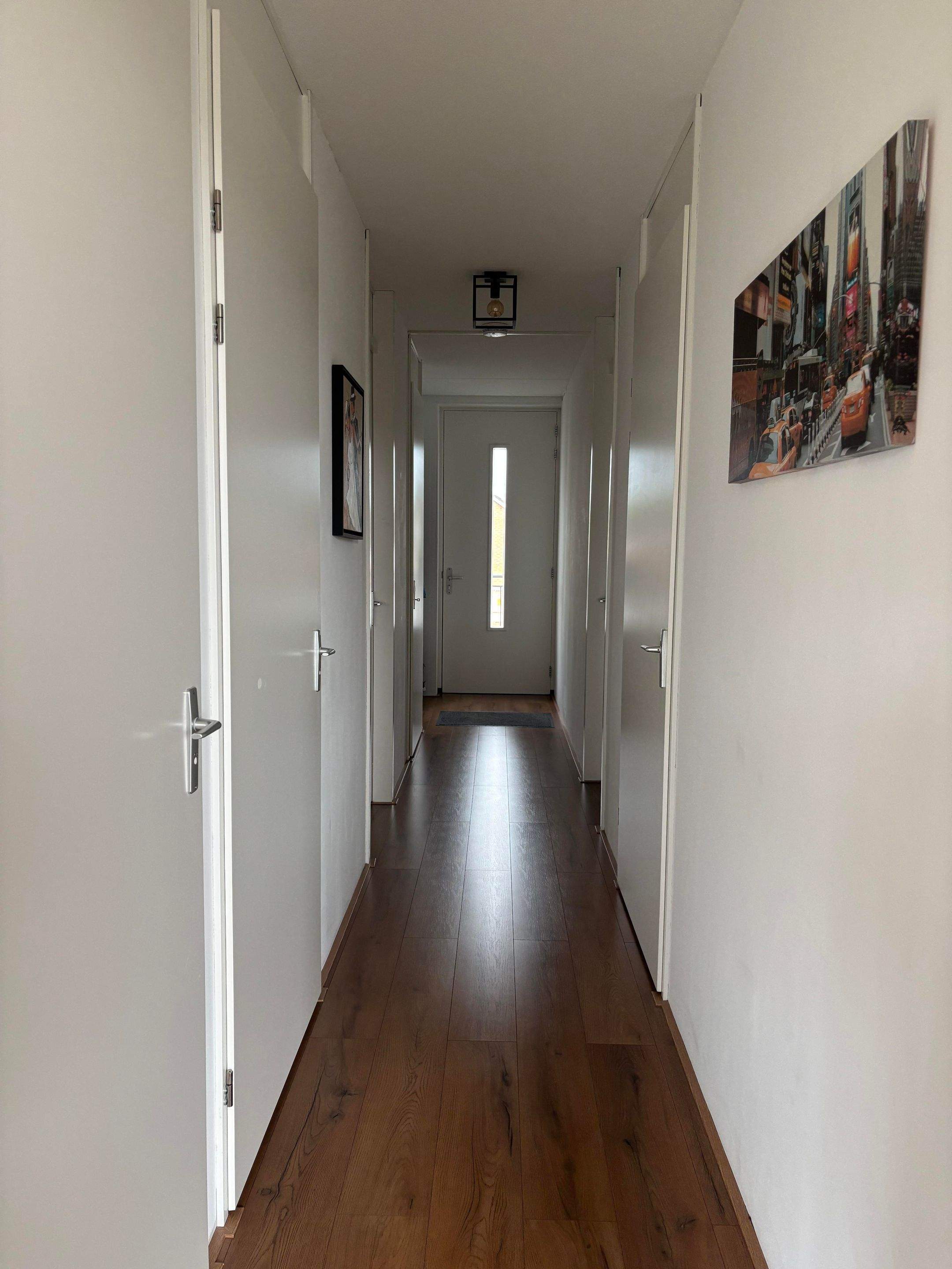 Image 6 of 20
