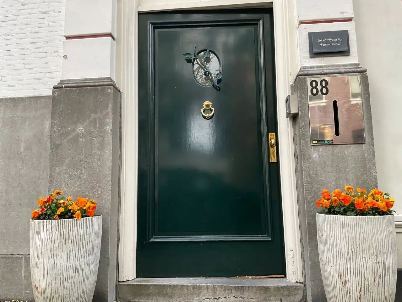 Afbeelding 1 van 6