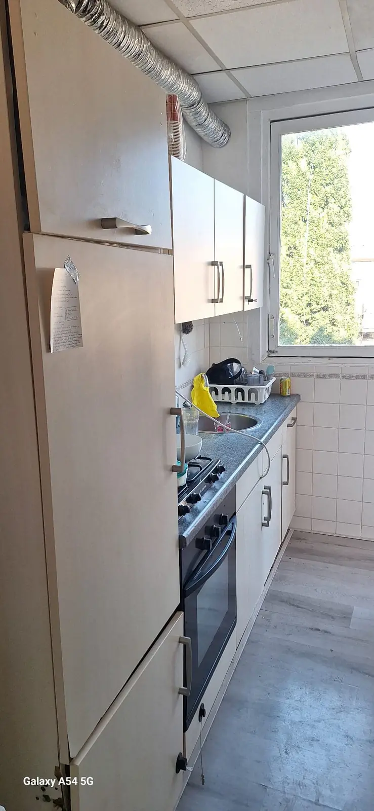 Image 2 of 6