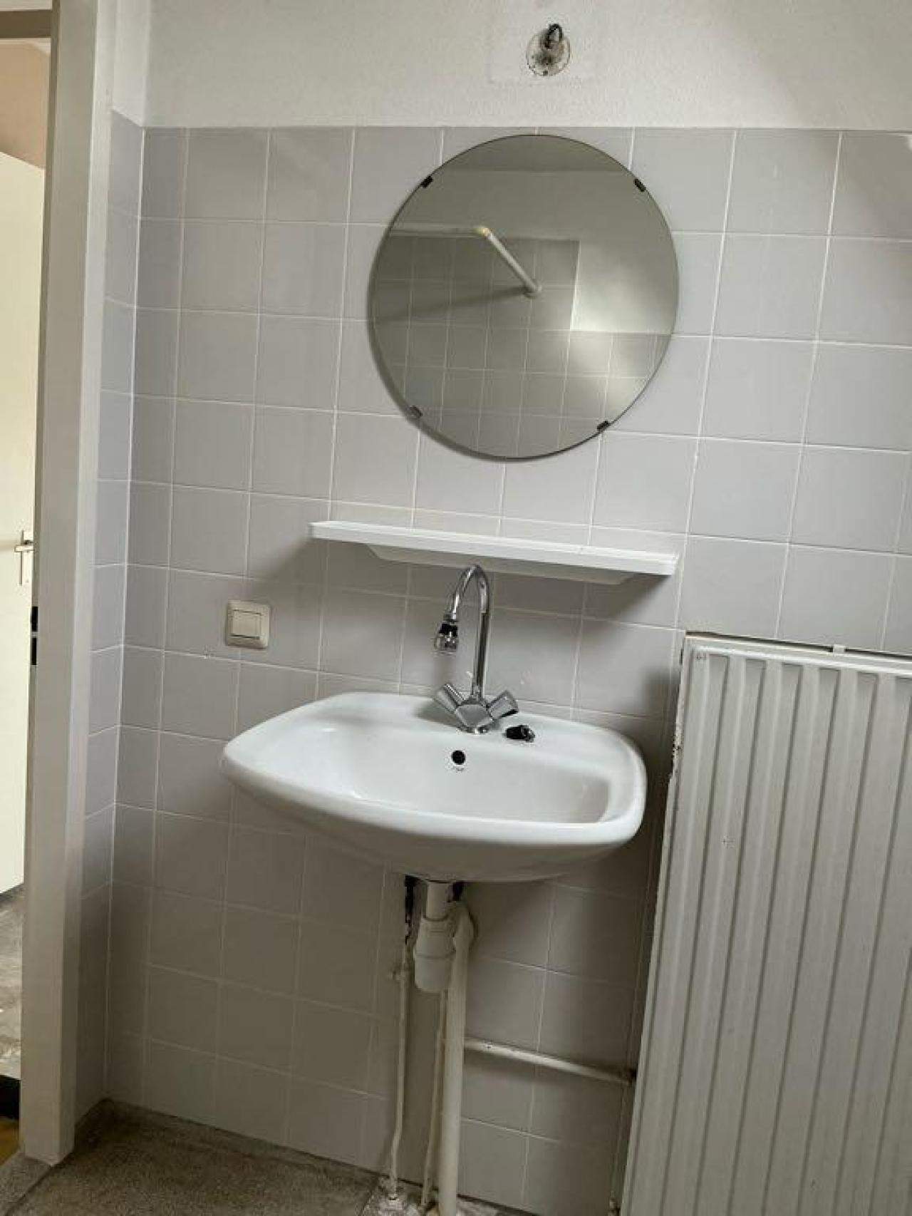 Bild 4 von 9