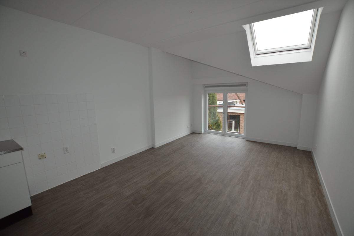 Bild 3 von 6