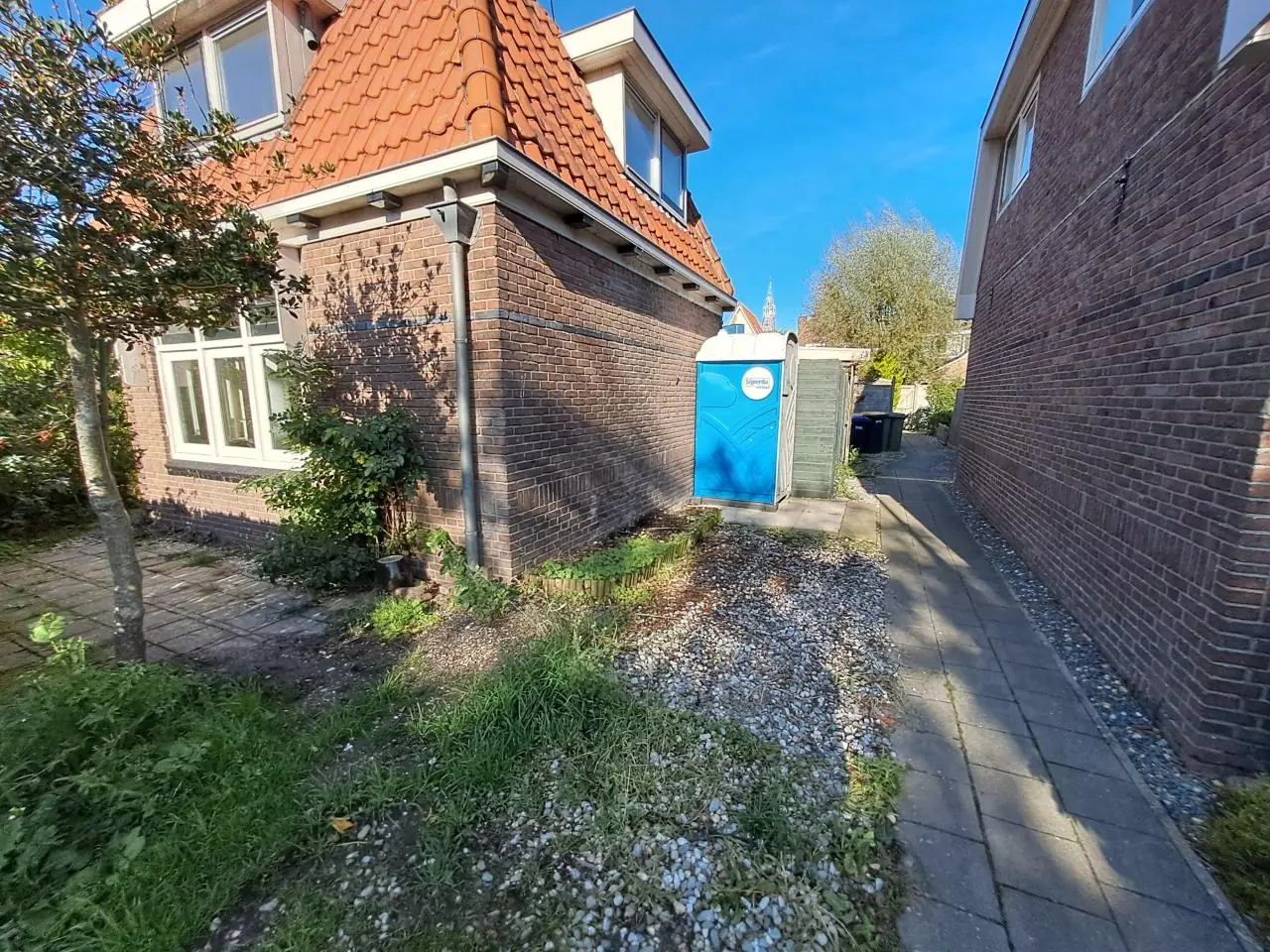 Image 5 of 15