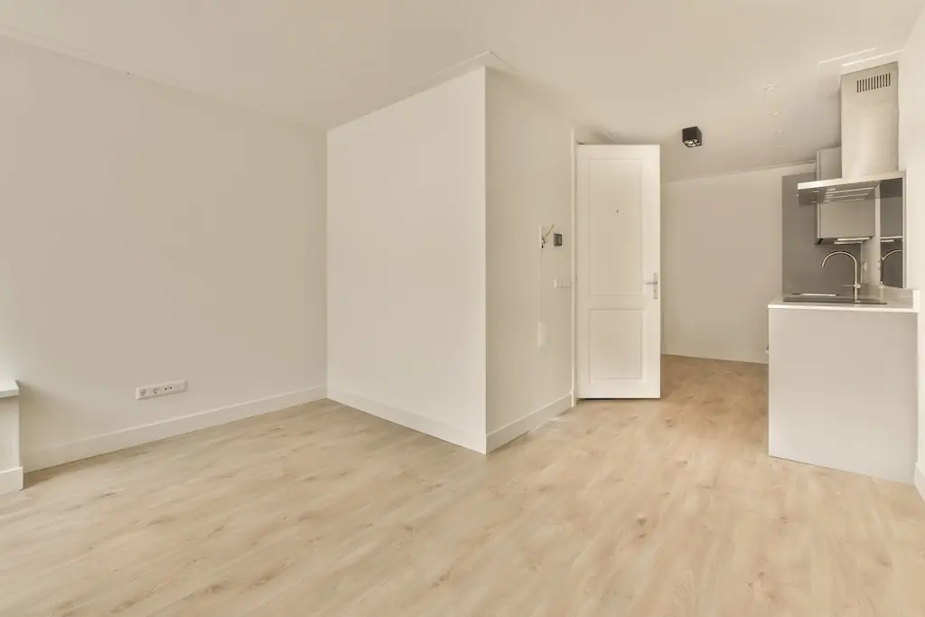 Flat Albert Cuypstraat, Amsterdam - For Rent