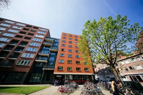 Habitación en Bredestraat 108A, Rotterdam - En Alquiler