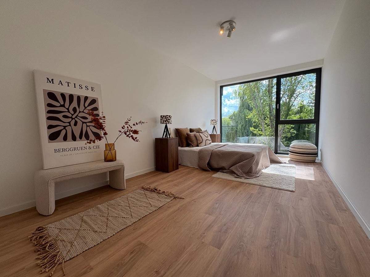 Bild 2 von 34
