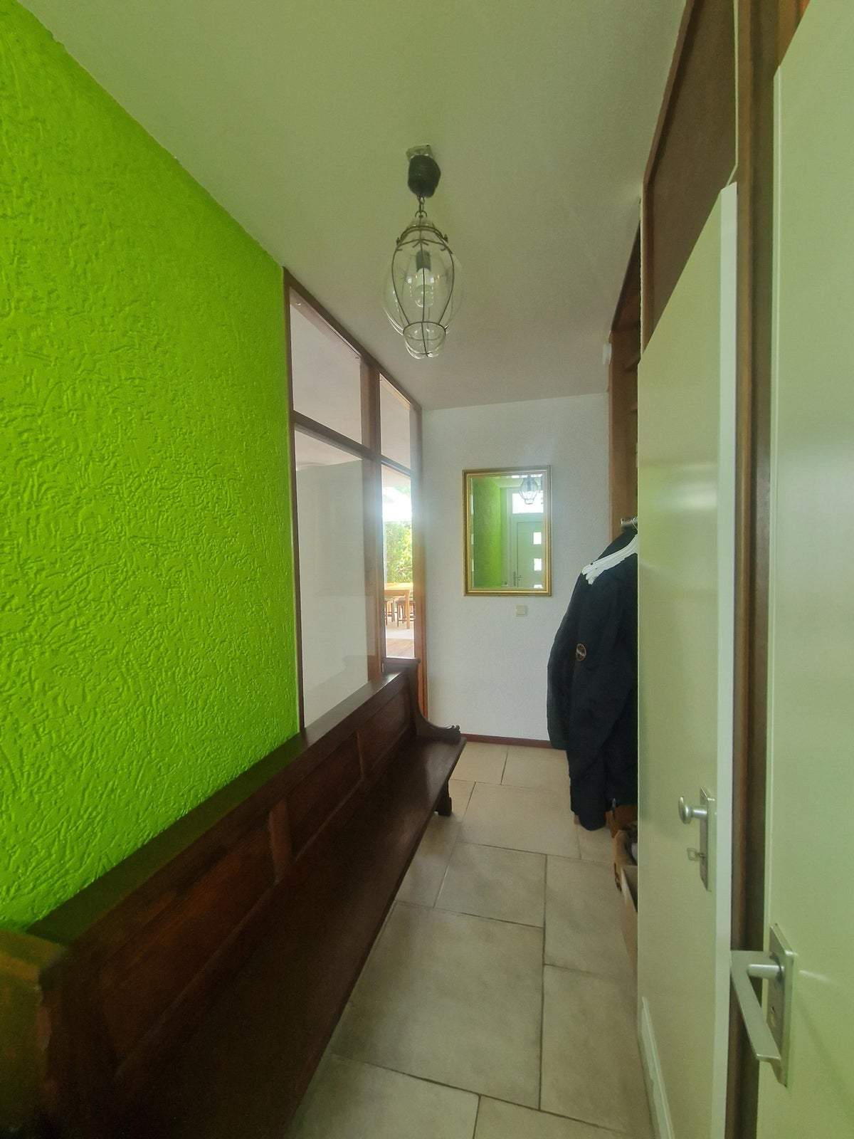 Image 2 of 33