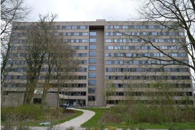 Image 2 sur 8