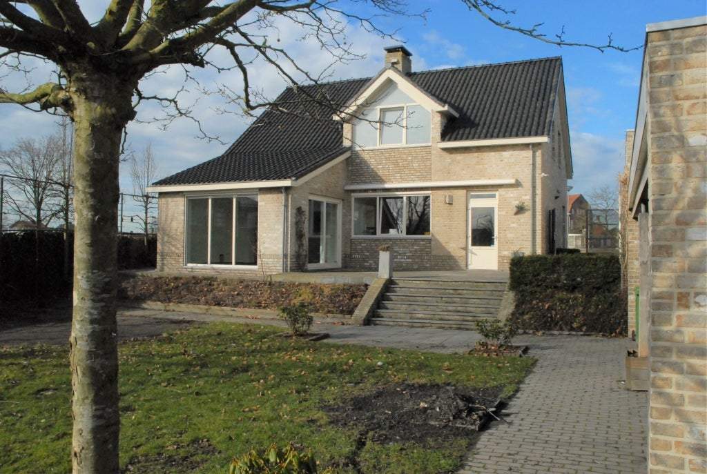 Afbeelding 1 van 18