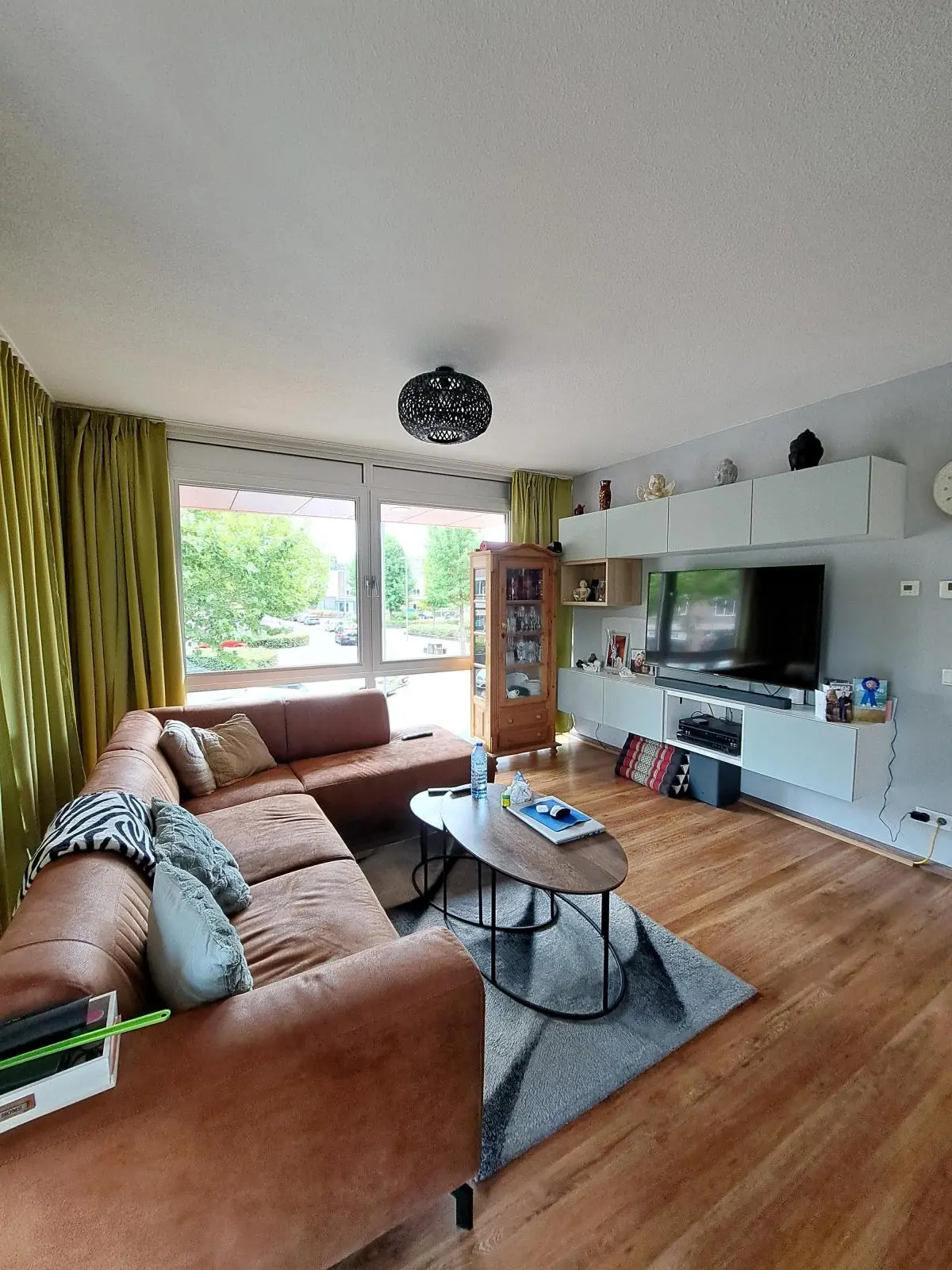 Image 11 of 20
