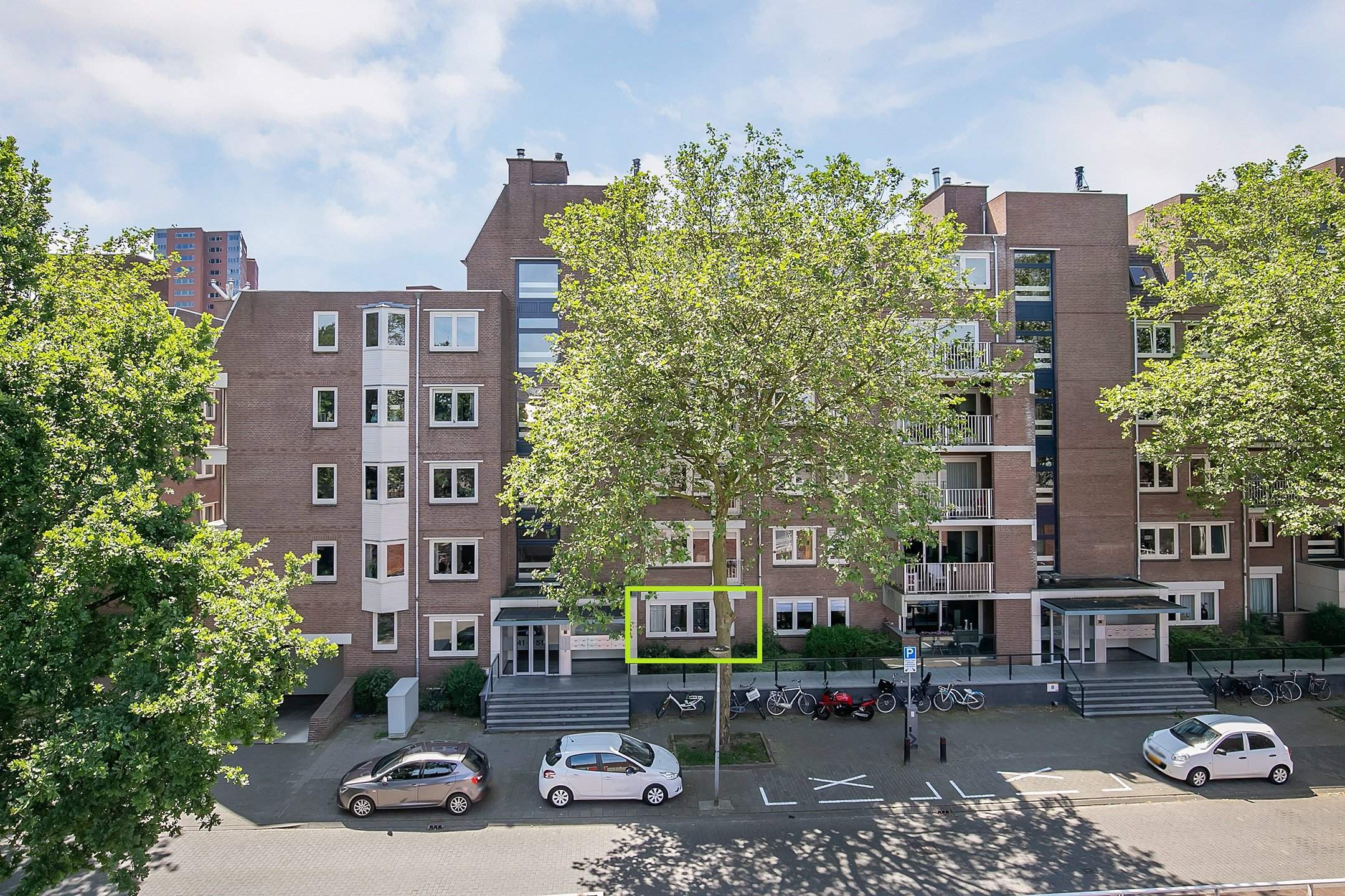 Afbeelding 1 van 32