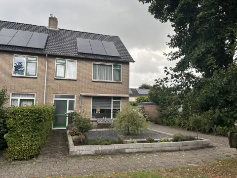 Vivienda unifamiliar en Weegbreestraat 2, Ommen