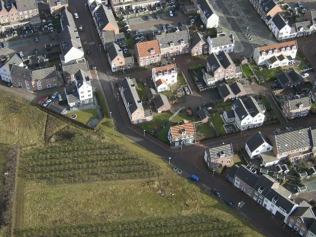 Bild 2 von 21