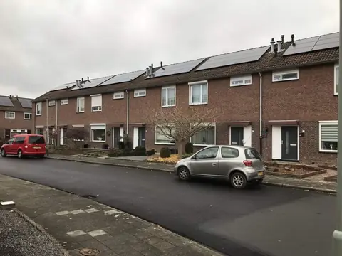Maison en rangée Burg Fredrixstraat, Elsloo - À louer