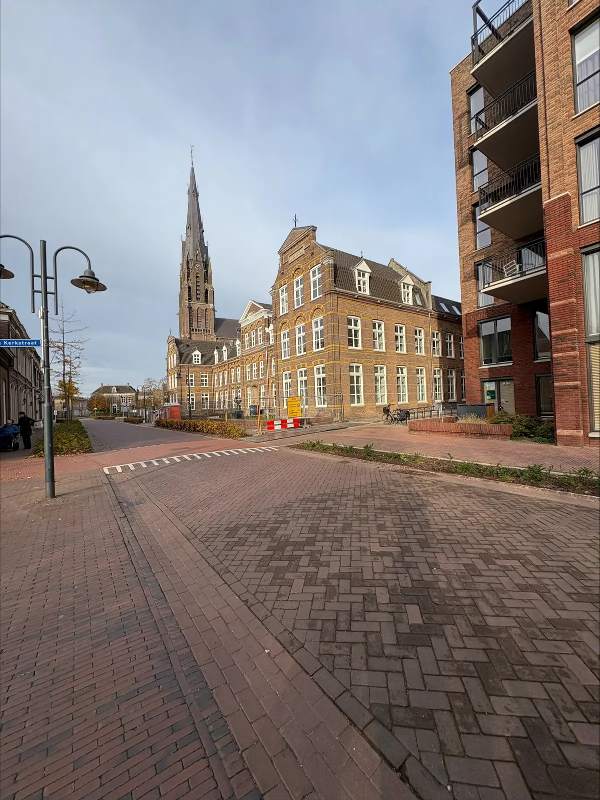 Afbeelding 1 van 4