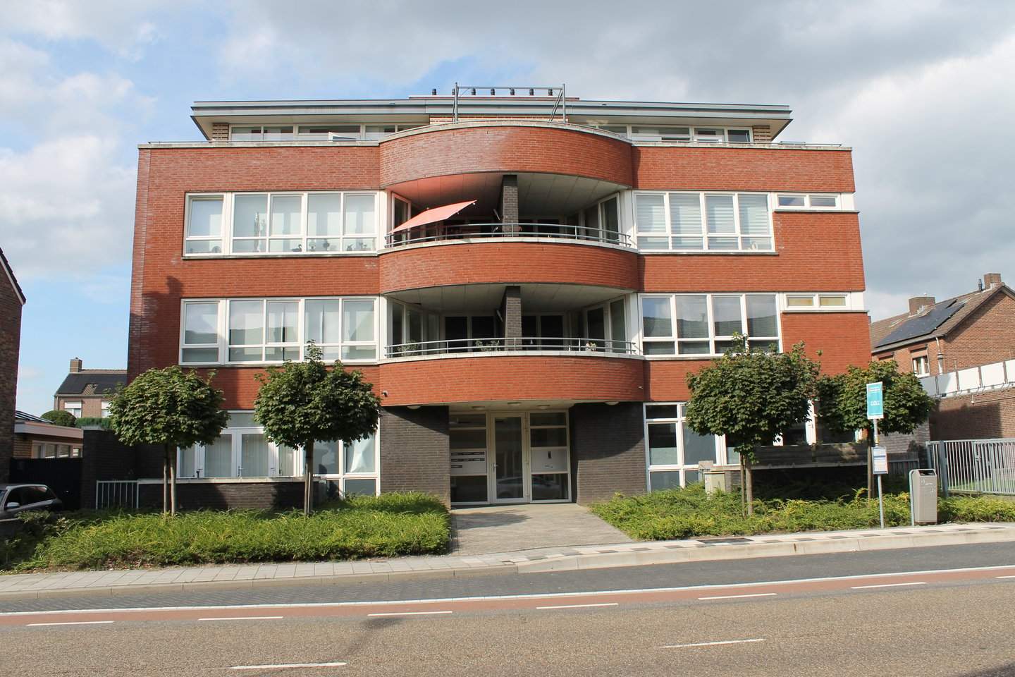Afbeelding 1 van 12