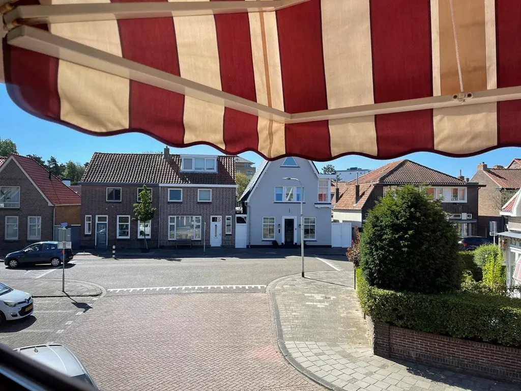 Image 18 of 23