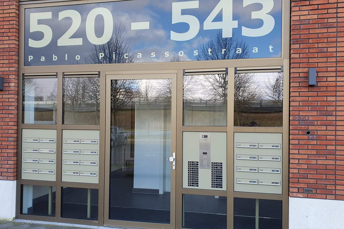 Bild 3 von 12