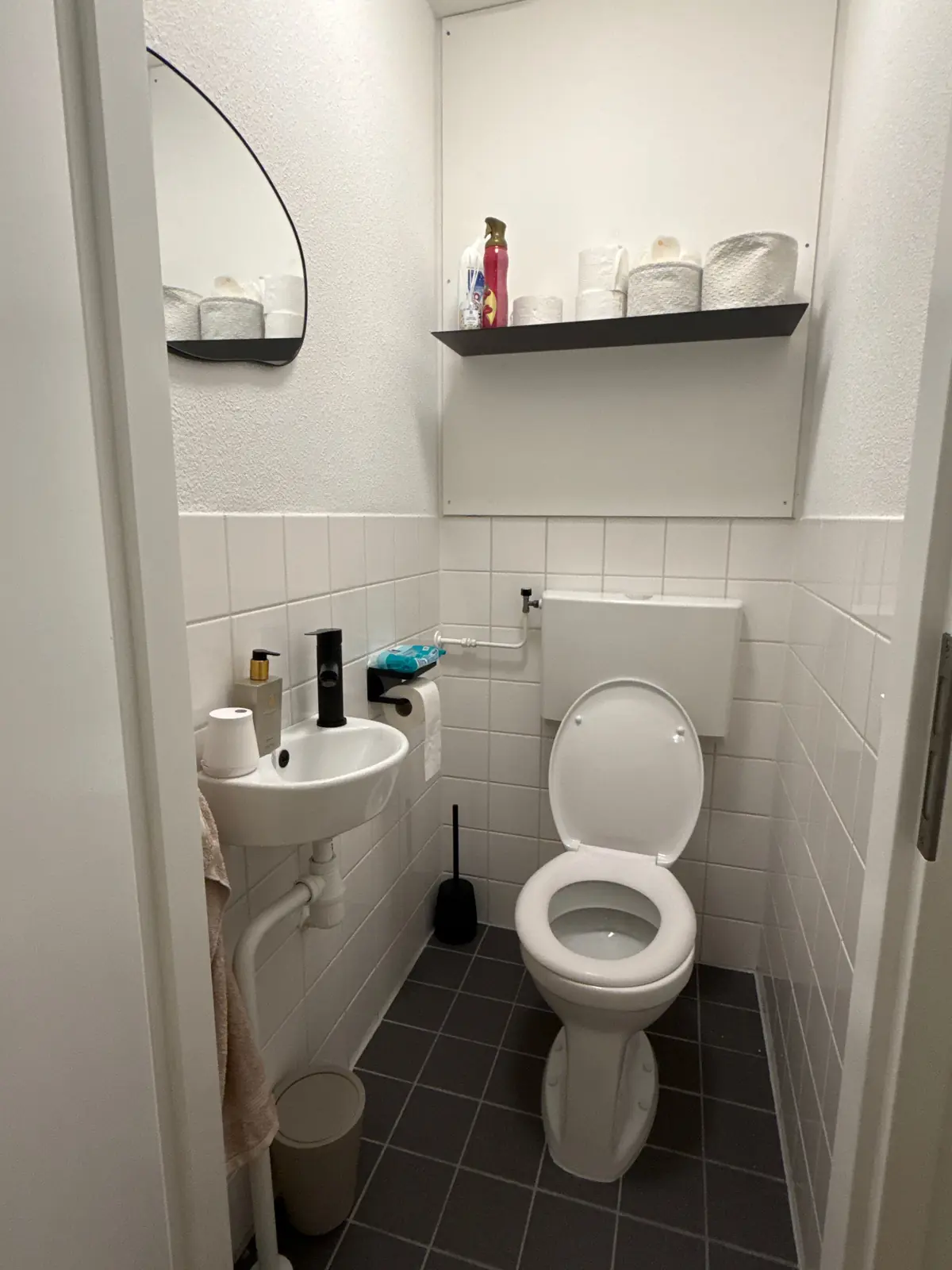 Image 8 of 9