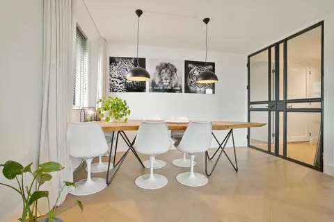 Appartement meublé de 2 chambres avec balcon et parking, Amsterdam - À louer