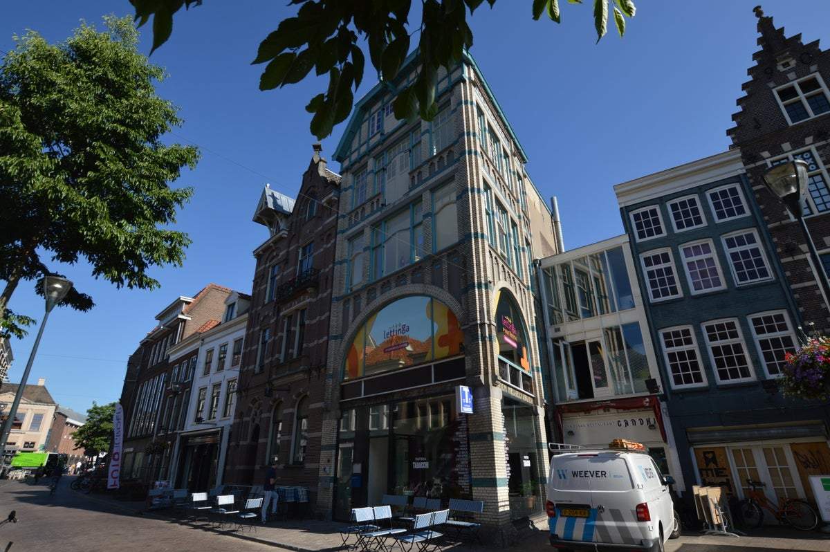 Afbeelding 1 van 16