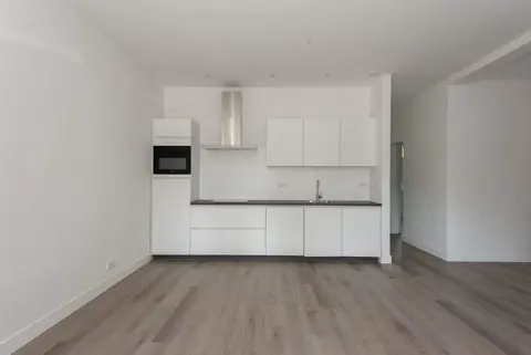 Begane grond appartement Surinameplein, Amsterdam - Te Huur