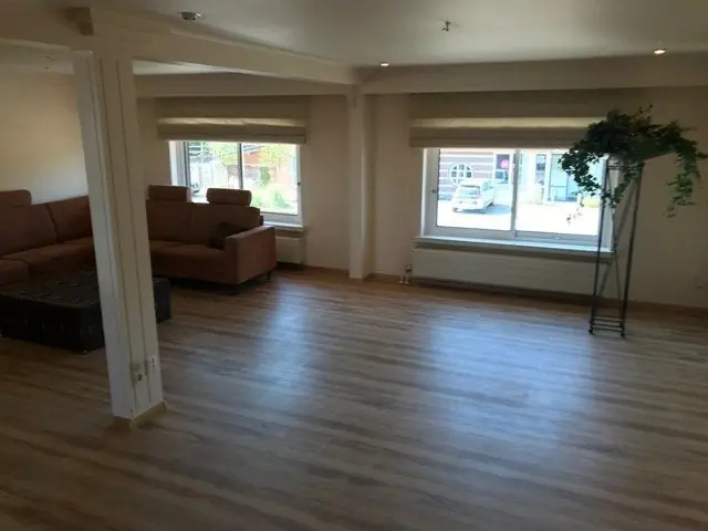 Image 24 of 24