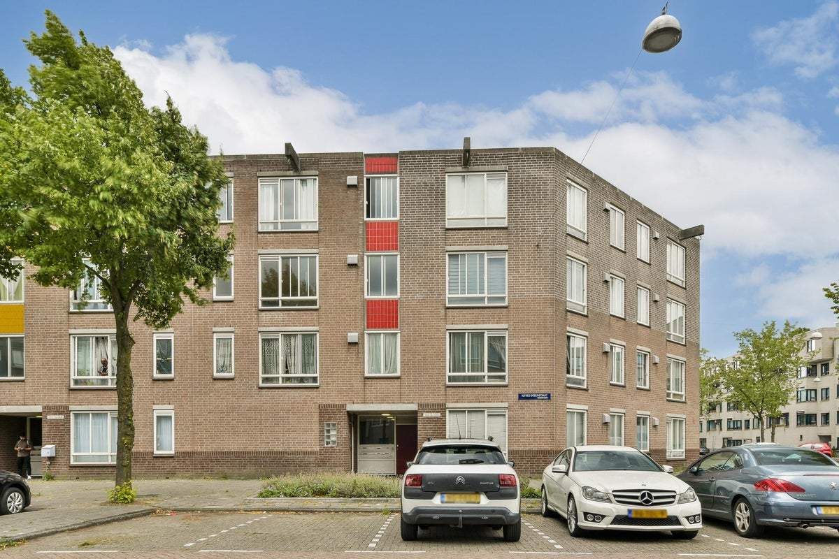 Afbeelding 1 van 23