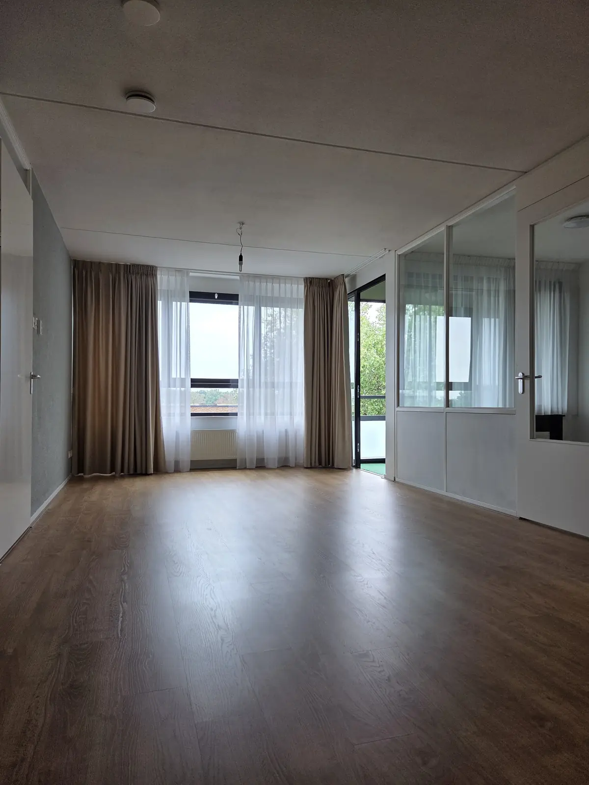 Bild 3 von 12