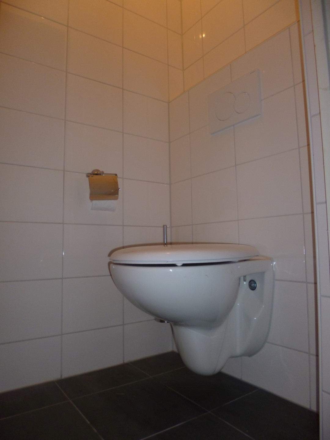 Bild 2 von 12