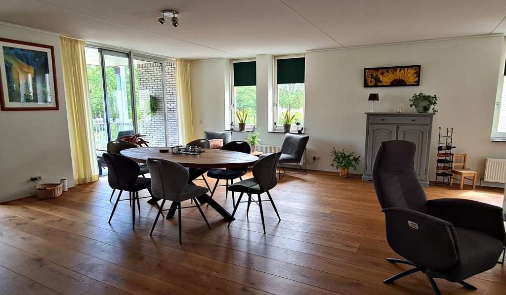 Bild 12 von 27