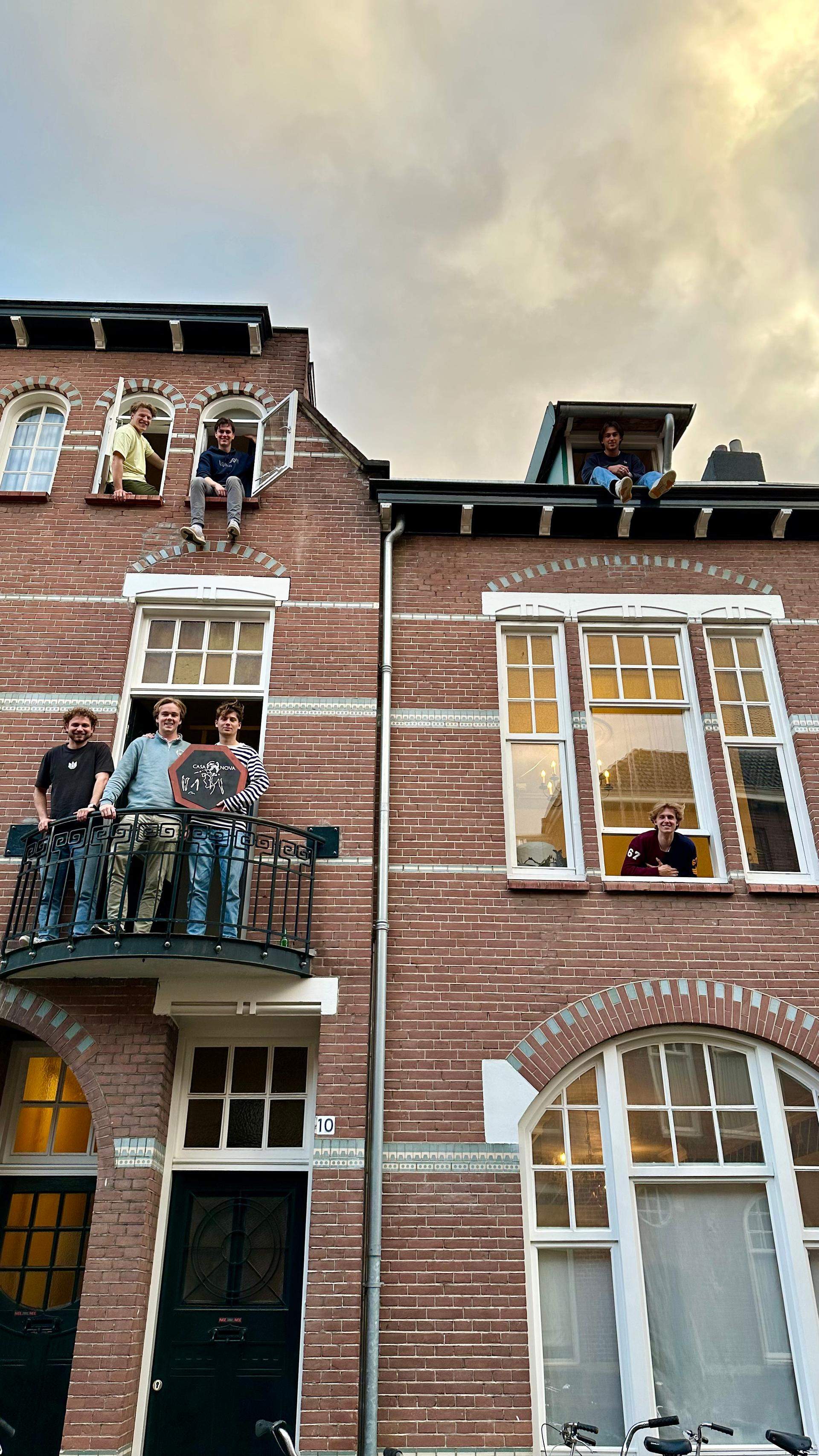 Afbeelding 1 van 5