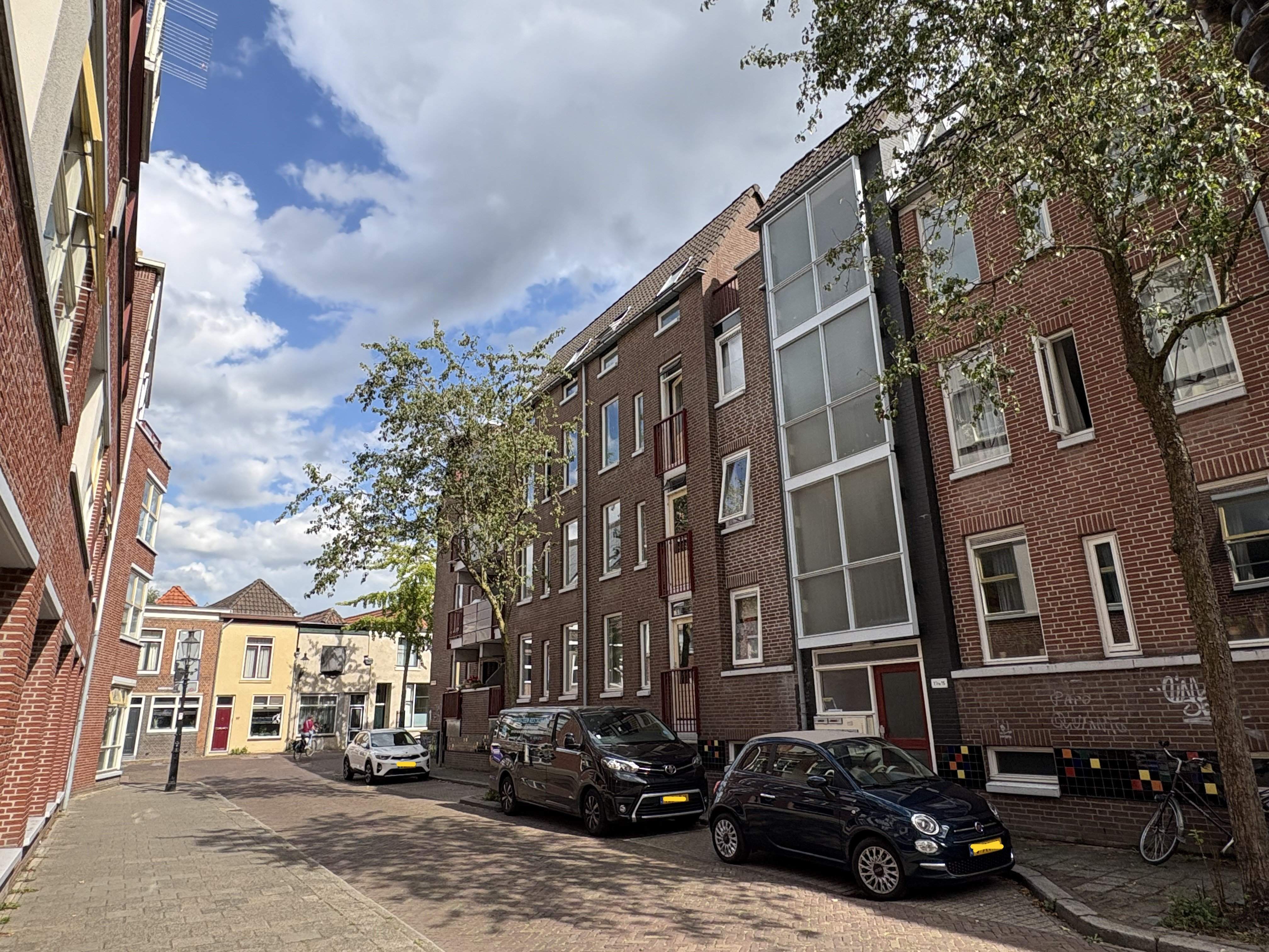 Afbeelding 1 van 24