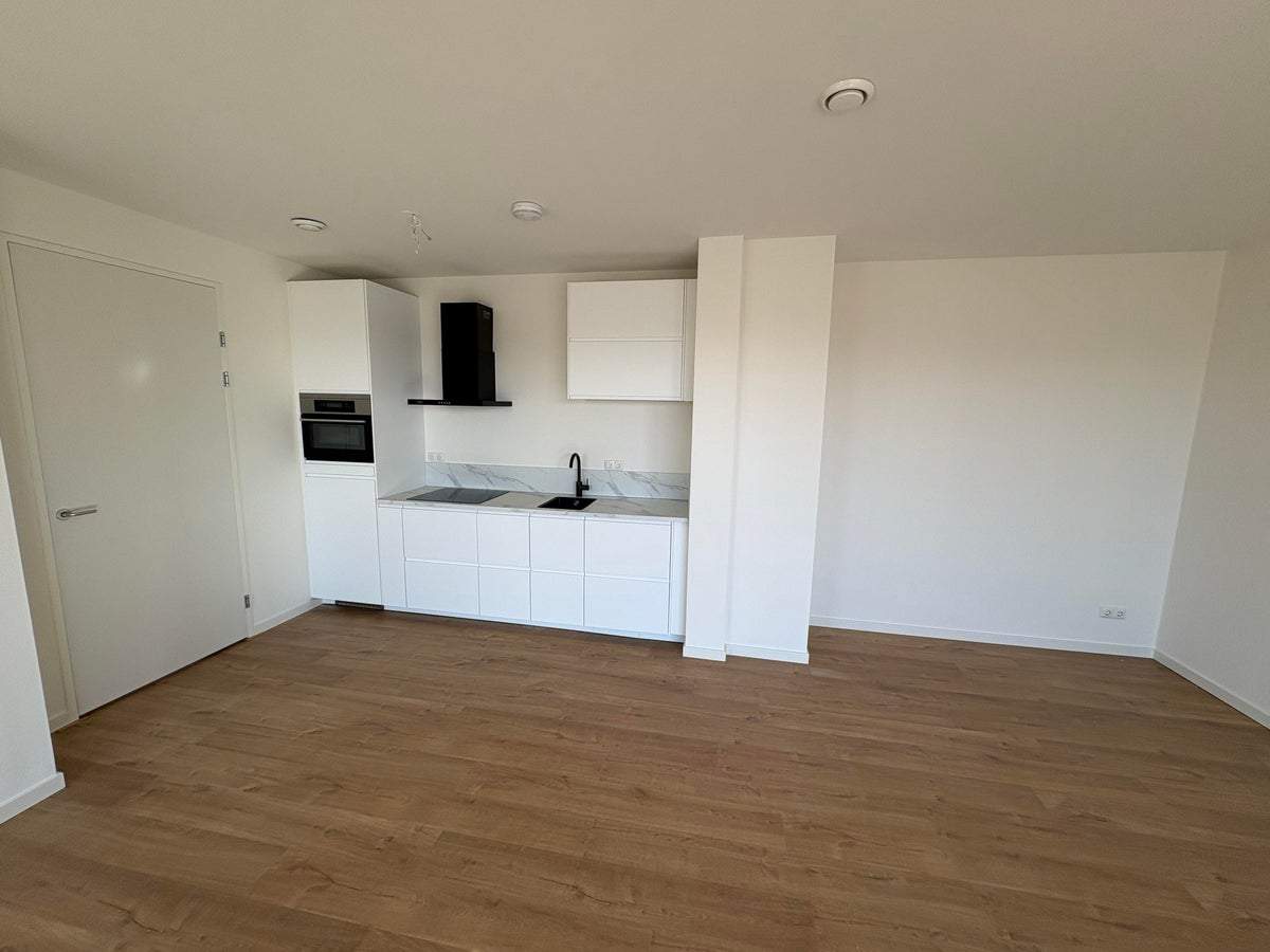 Bild 2 von 9