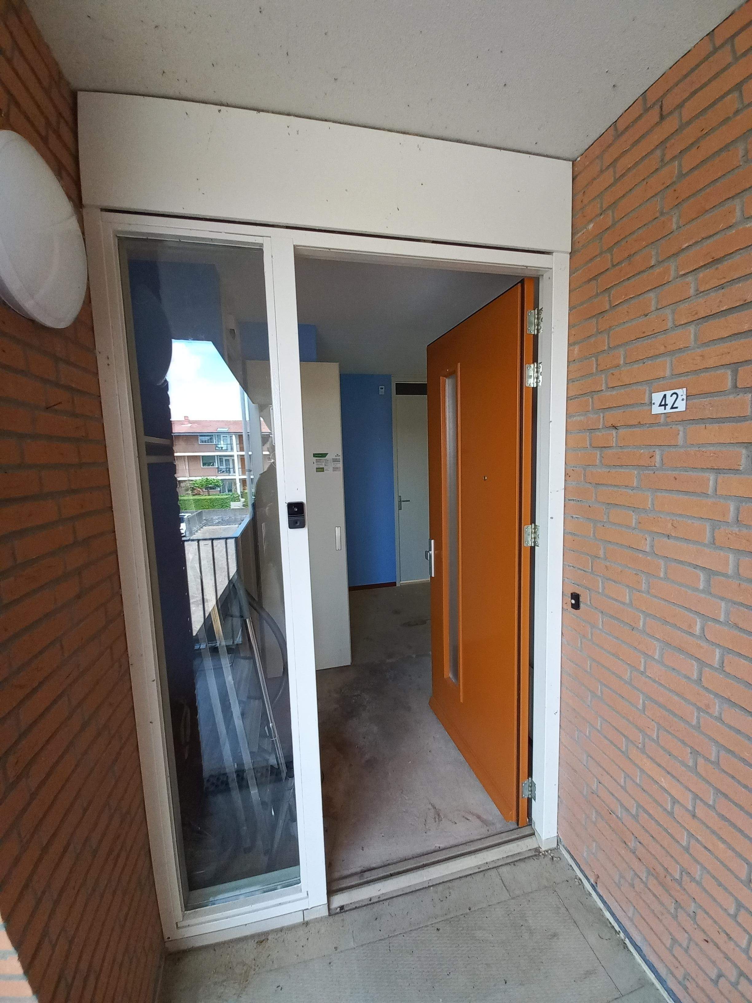Afbeelding 2 van 8