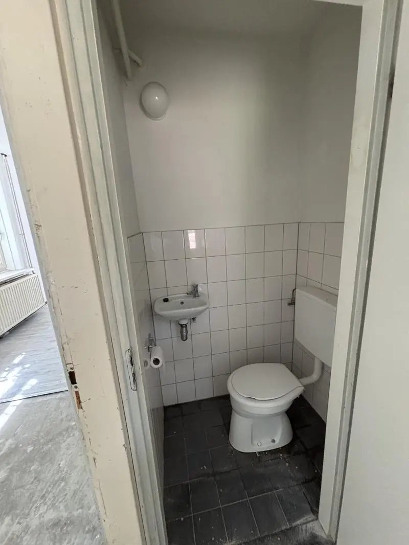 Bild 12 von 32
