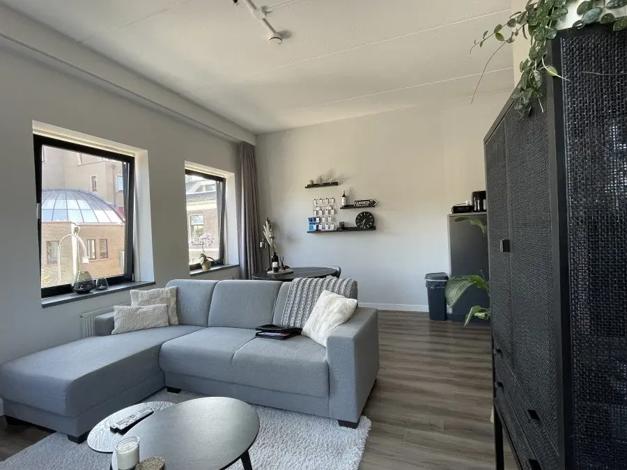 Image 5 sur 11